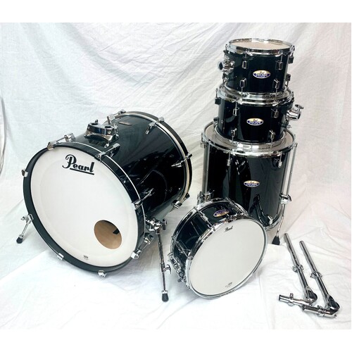 Pre Owned Pearl Decade Maple 22" 5pc Shell Pack